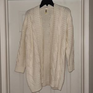 Chunky knit cream sweater